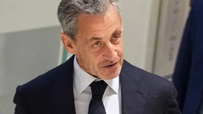 Nicolas Sarkozy: Polêmica e o Retorno à Política Francesa