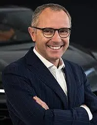 Il Ruolo di Stefano Domenicali nel Motorsport e nella Formula 1 image 1
