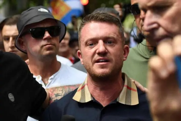 Chi è Tommy Robinson e il suo impatto in Europa image 1