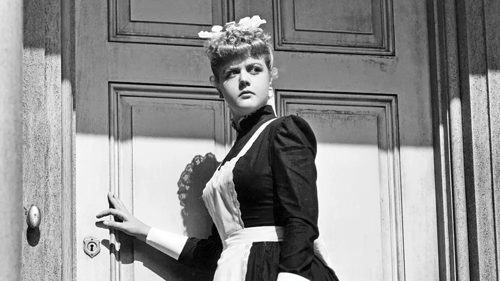 Tributo ad Angela Lansbury: Una Leggenda dello Spettacolo