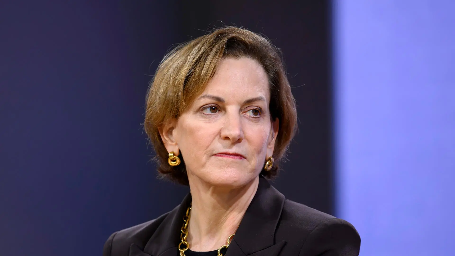 Chi è Anne Applebaum? Un’Analisi del Lavoro e dell’Impatto