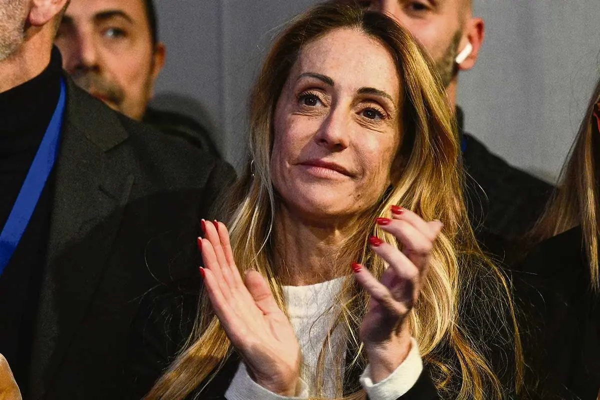 Chi è Arianna Meloni e il Suo Ruolo nella Politica Italiana image 1