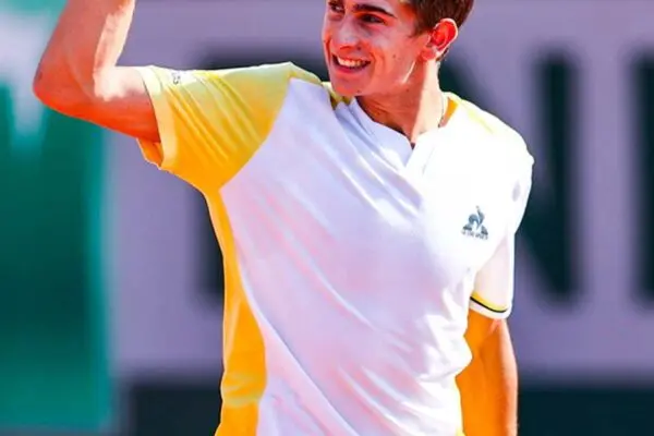 Il Trionfo di Arnaldi nel Mondo del Tennis image 1