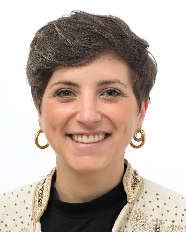 L’arte e l’impegno di Benedetta Scuderi nella cultura attuale