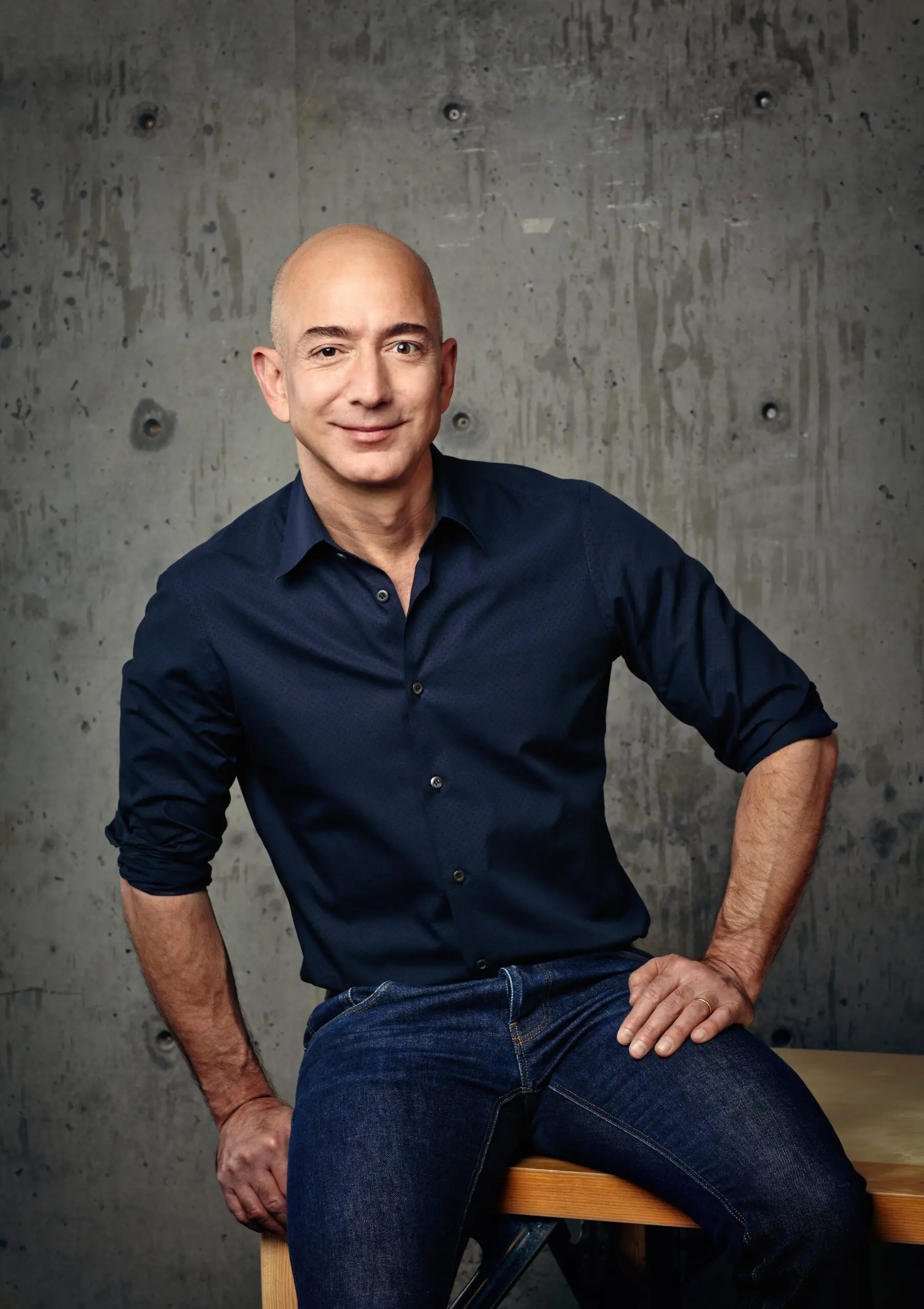 Jeff Bezos: L’Impatto di un Fenomeno Imprenditoriale