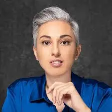 Cathy La Torre: Avvocato e Attivista per i Diritti Civili