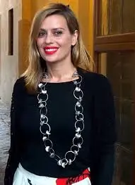 Claudia Pandolfi: L’Attrice che Continua a Stupire