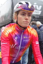 Demi Vollering: La Nuova Stella del Ciclismo Femminile