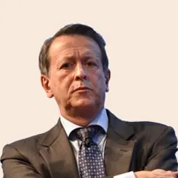 Il Sole 24 Ore: Cambio al Vertice con il Nuovo Direttore