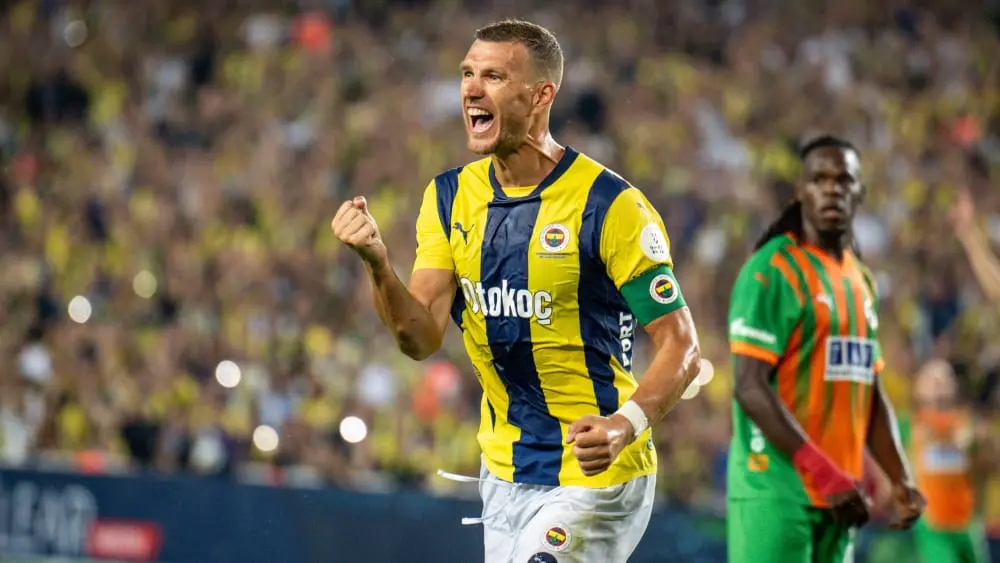Edin Dzeko: Una Carriera Straordinaria nel Calcio Italiano