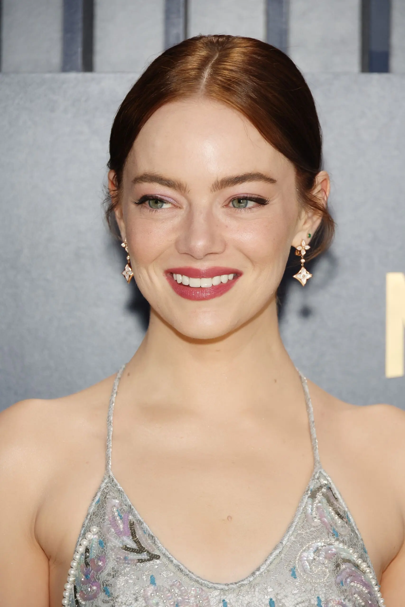 La Carriera e il Successo di Emma Stone image 1