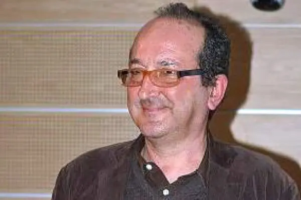 Scopri Francesco Recami: Un Autore di Narrazioni Uniche
