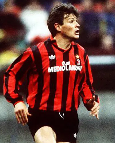 Graziano Cesari: Storia di una Leggenda del Calcio