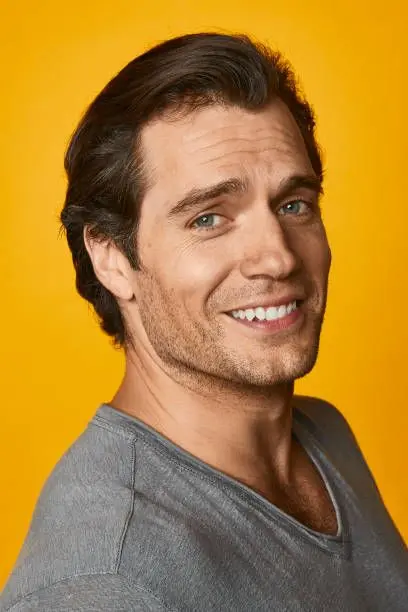 Henry Cavill: Dalla celebrità di Superman al futuro nelle serie TV