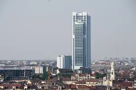 Intesa Sanpaolo: Un Pilastro nel Settore Bancario Italiano