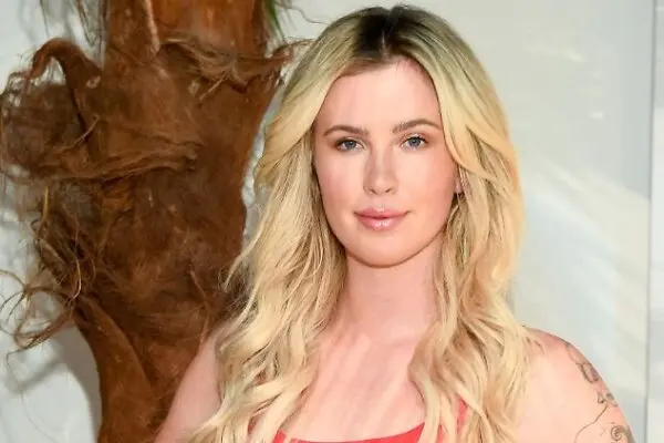 Ireland Baldwin: tra moda e spettacolo
