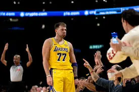 Lakers vs Timberwolves: Analisi della partita di NBA