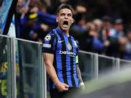 Lautaro Martinez: Il Fenomeno del Calcio Argentino