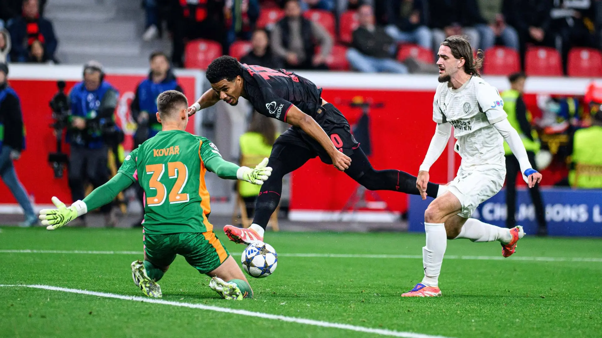 Leverkusen vs PSV: Una Partita Cruciale in Europa League
