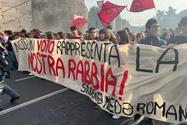 Manifestazione a Roma Oggi: Un Momento di Mobilitazione Sociale