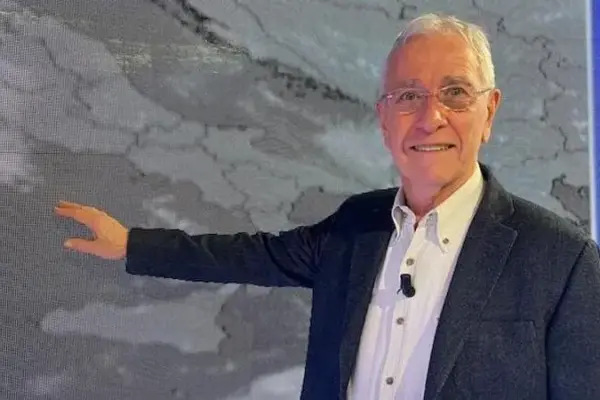 Chi è Paolo Sottocorona e la sua Influenza sulla Meteorologia image 1
