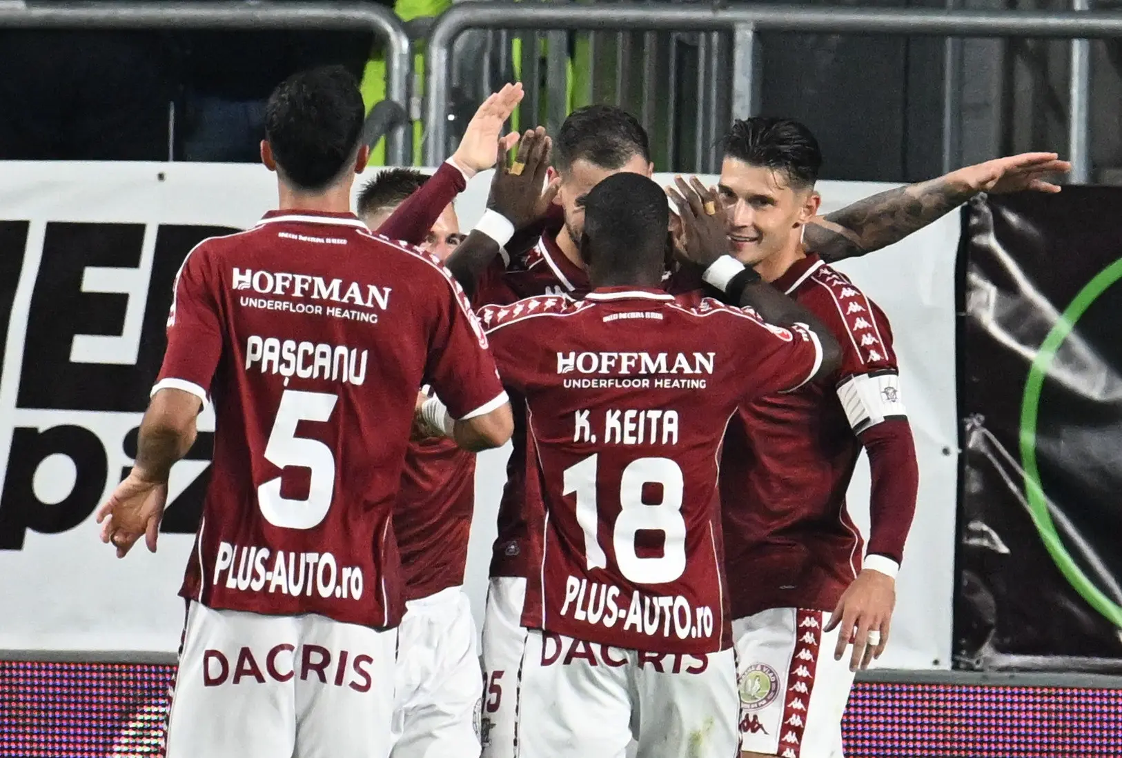 La Rivalità Calcistica tra Rapid București e Farul Constanța image 1