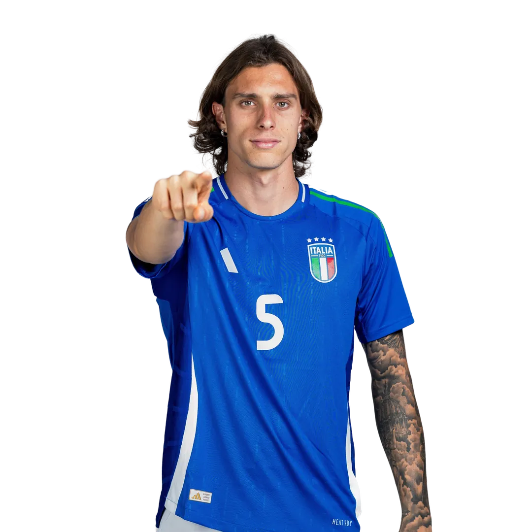 Riccardo Calafiori: La Promessa del Calcio Italiano