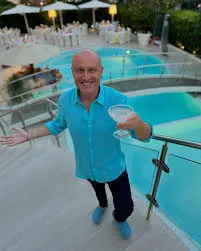 La Carriera e l’Impatto di Rudy Zerbi nella Musica e TV Italiana