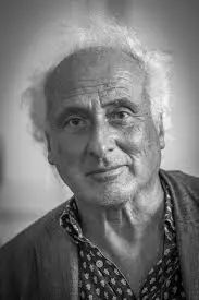 Exploring the Literary World of Stefano Benni image 1