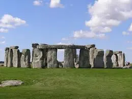 L’affascinante storia di Stonehenge