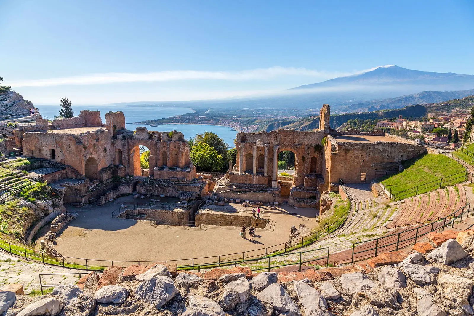 Esplorando Taormina: La Perla della Sicilia