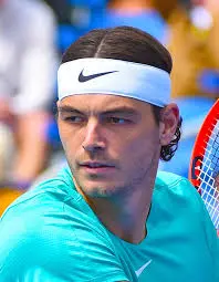 Taylor Fritz: L’Ascesa di un Talento del Tennis Americano