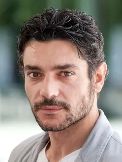 Giuseppe Zeno: La Carriera e il Successo dell’Attore Italiano