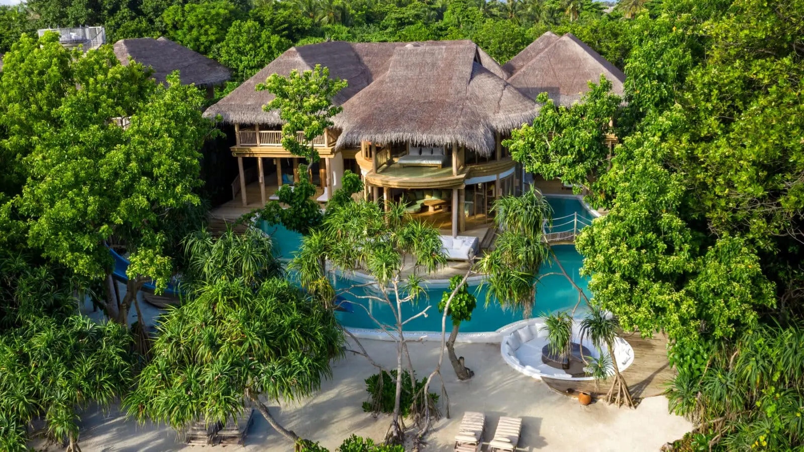 Le Maldive: Il Paradiso Sotto il Sole