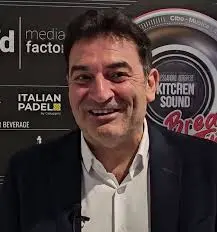 Max Giusti: L’Uomo Dietro il Successo Televisivo