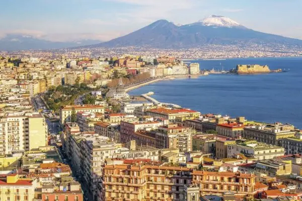 Il Collegamento Ferroviario Trento – Napoli: Importanza e Innovazioni