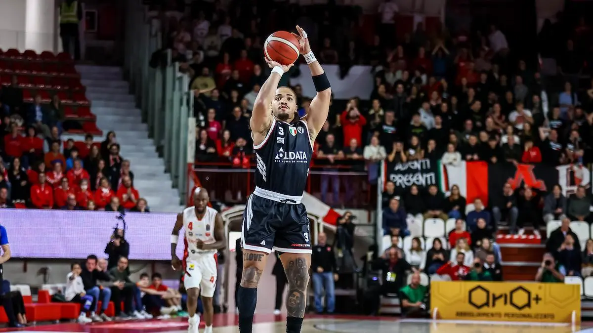 Varese e Virtus Bologna: Sfida Cruciale in Cittadella