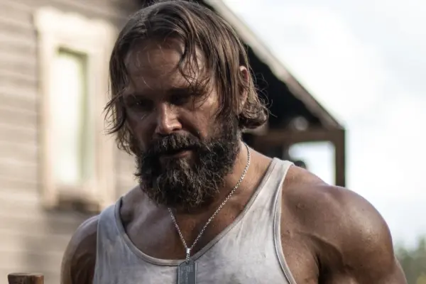 Last Man Down: Un Inno all’Eroismo e alla Resilienza