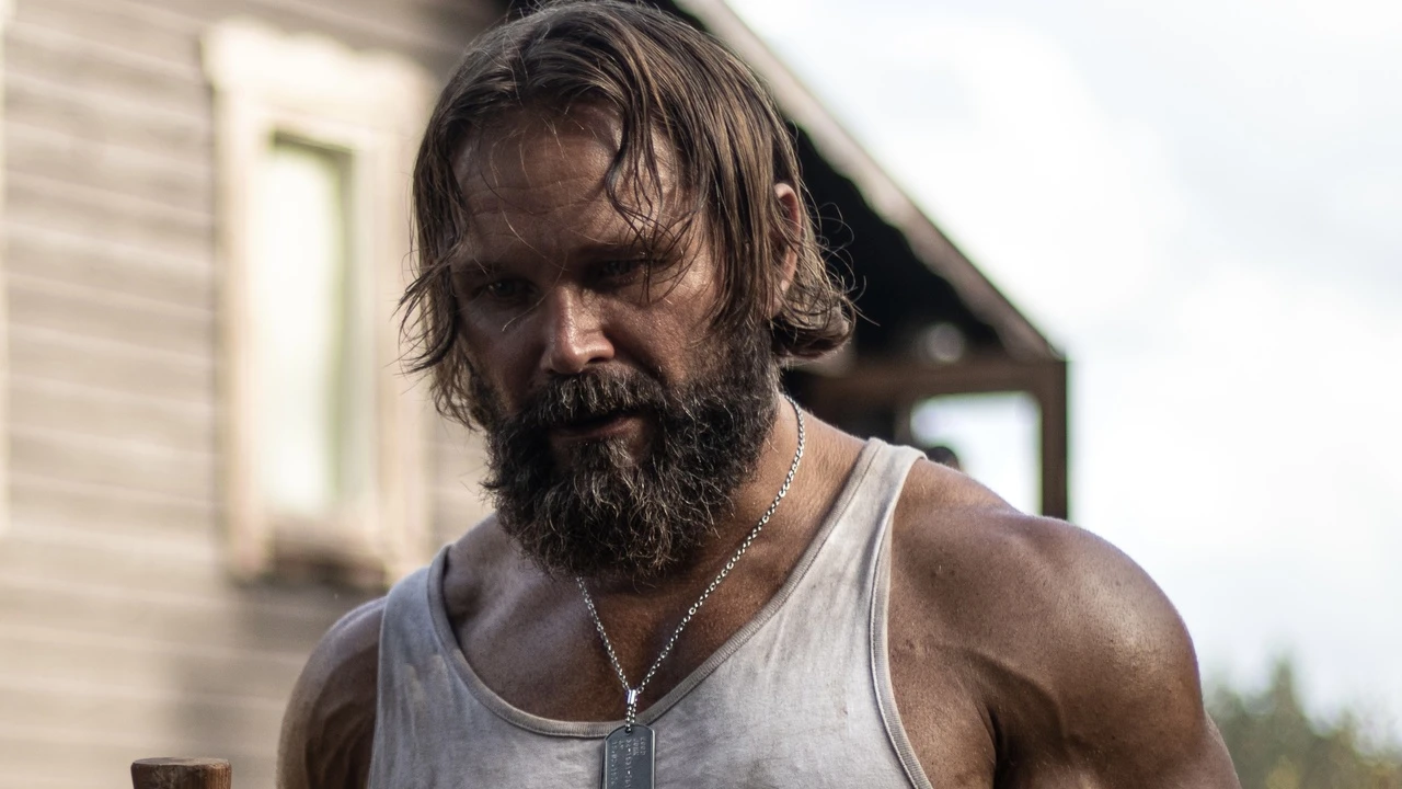 Last Man Down: Un Inno all’Eroismo e alla Resilienza