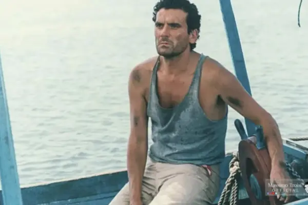 Massimo Troisi: La Leggenda del Cinema Italiano