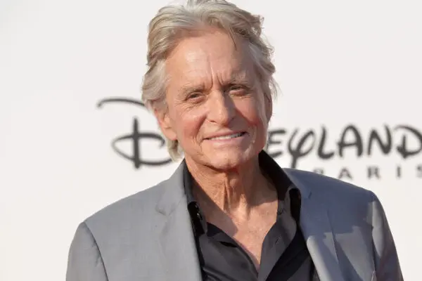 Michael Douglas: La Vita e la Carriera di un Leggenda del Cinema