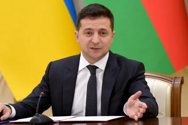 Volodymyr Zelensky: Un leader al centro della crisi ucraina