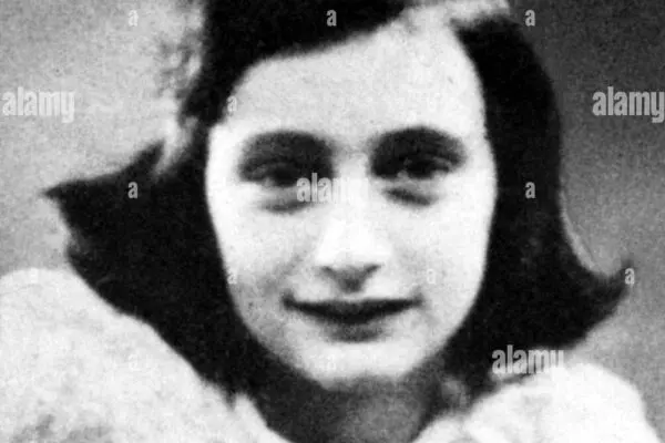 Anna Frank: La Storia di una Giovane Scrittrice