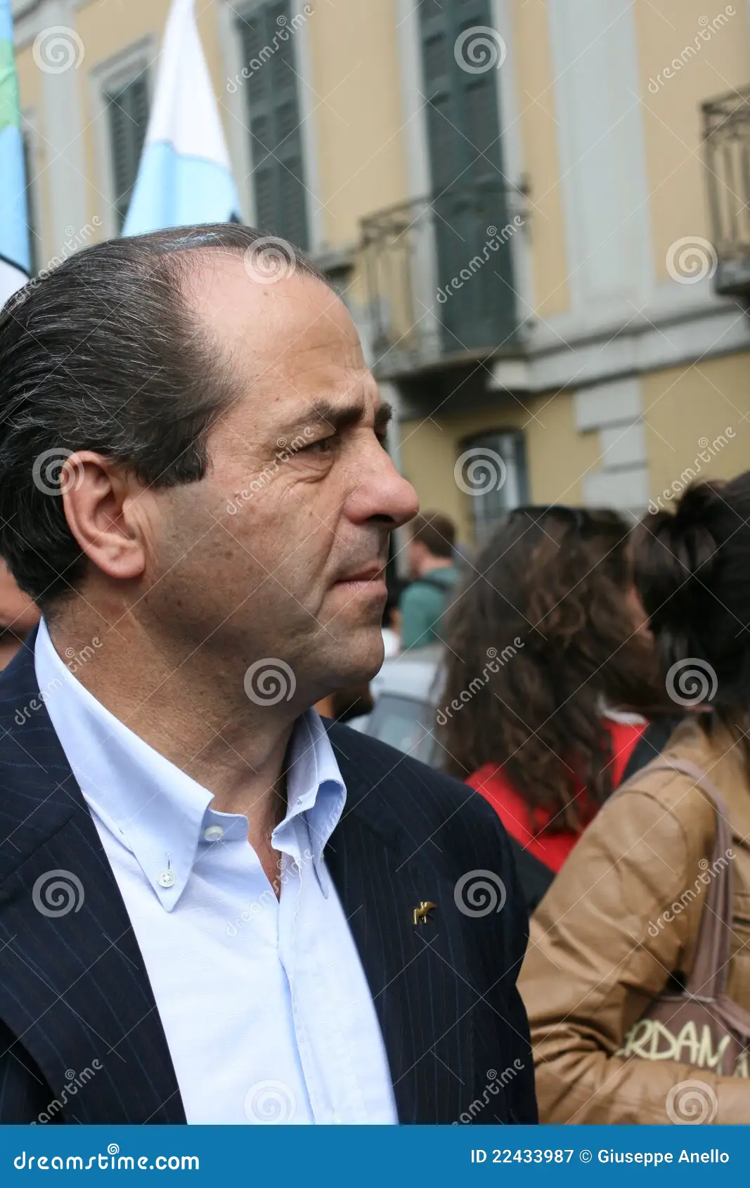 Antonio Di Pietro: Un Pilastro della Politica Italiana