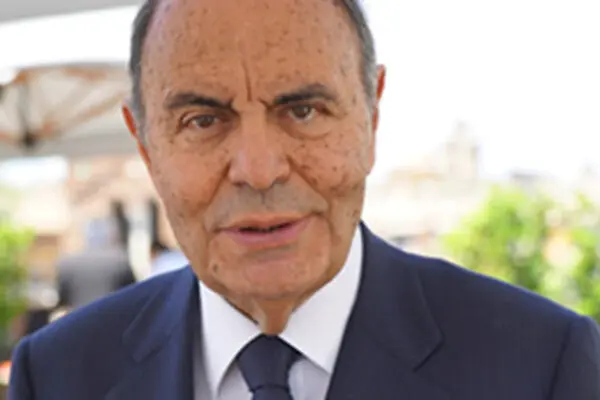 Bruno Vespa: La Carriera e l’Eredità di un Grande Giornalista