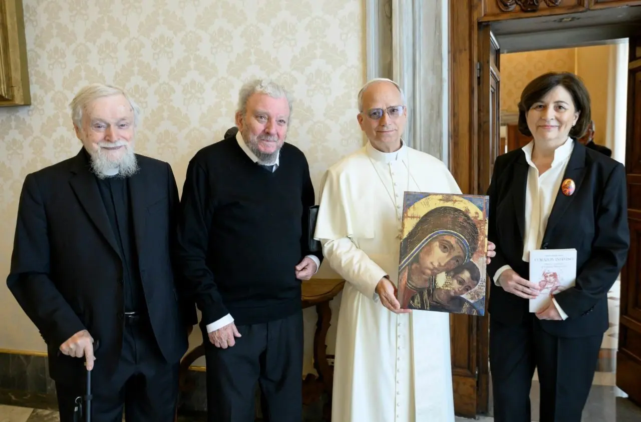 Il Cammino Neocatecumenale e il Ruolo di Papa Leone image 1