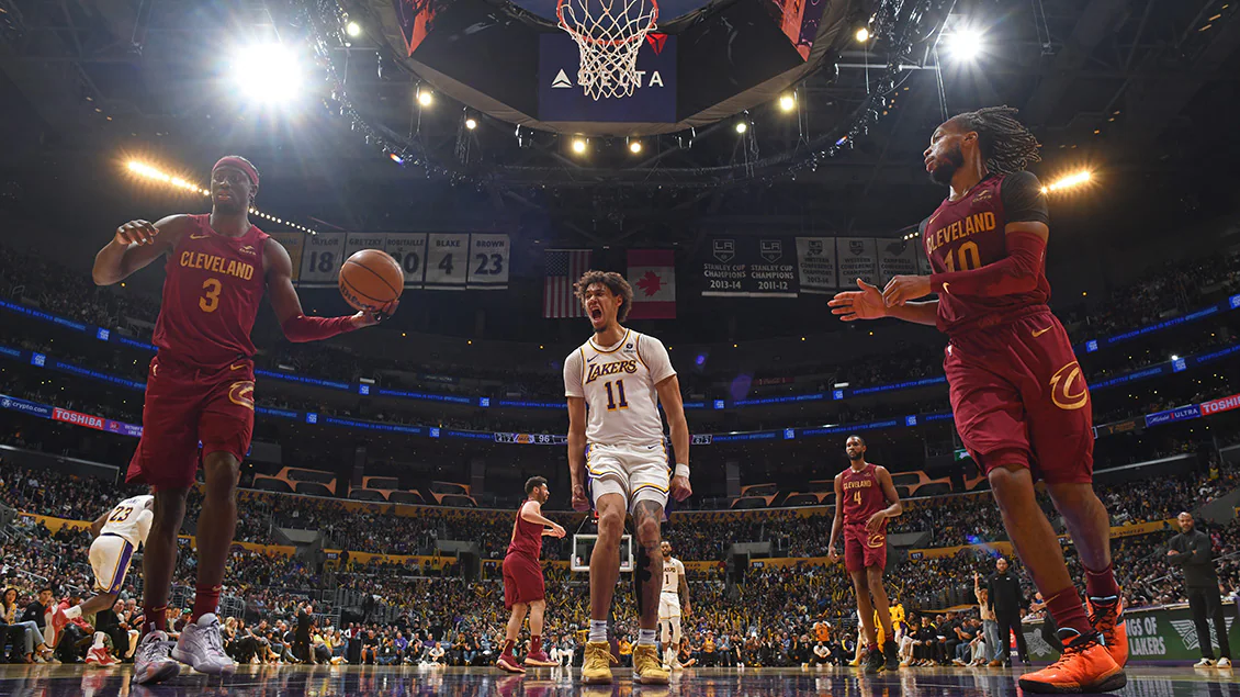 La Rivalità tra i Cavaliers e i Lakers: Un Confronto Imperdibile