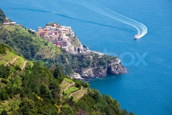 Scopri le Cinque Terre: Bellezza e Cultura in Italia