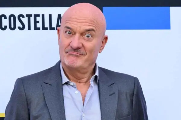 Claudio Bisio: Una Guida alla Sua Carriera e Influenza