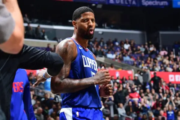 La Rivalità Tra Clippers e Lakers: Un’Analisi Attuale